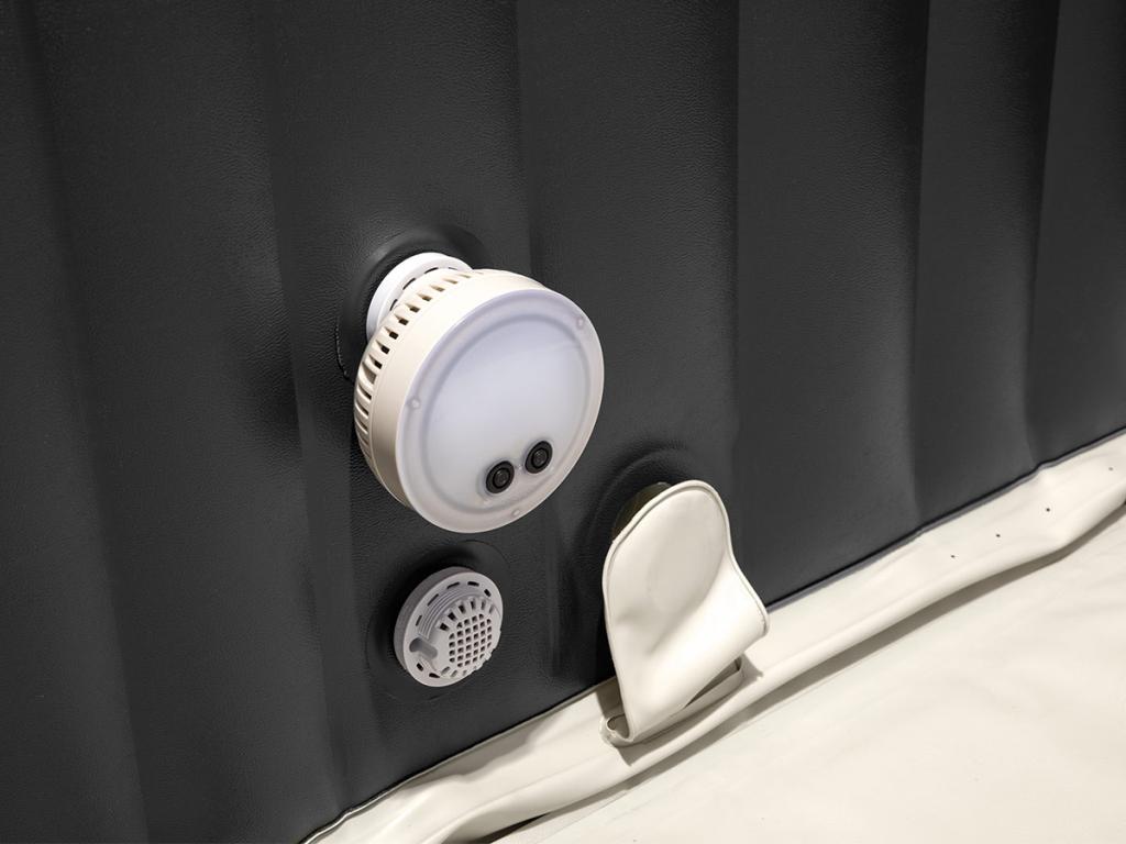 Homelumiere spa gonflable Homelumiere Ardoise carré Bulles 6 places Homelumiere d'entretien