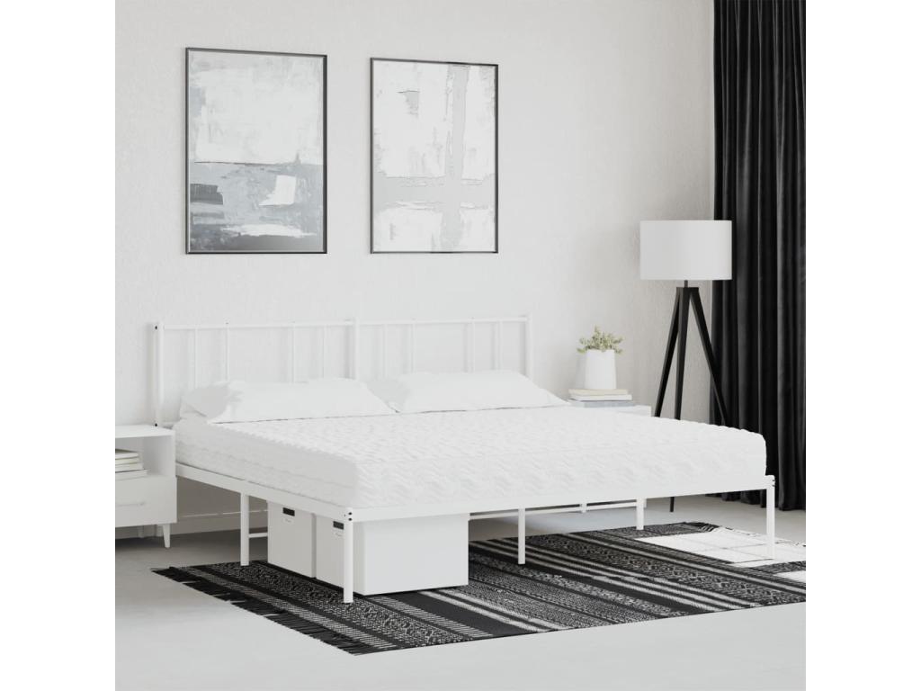 Matelas en mousse blanc 200x200 cm finitions H2 H3